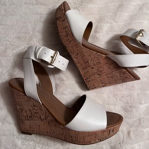 Tommy Hilfiger white wedges
